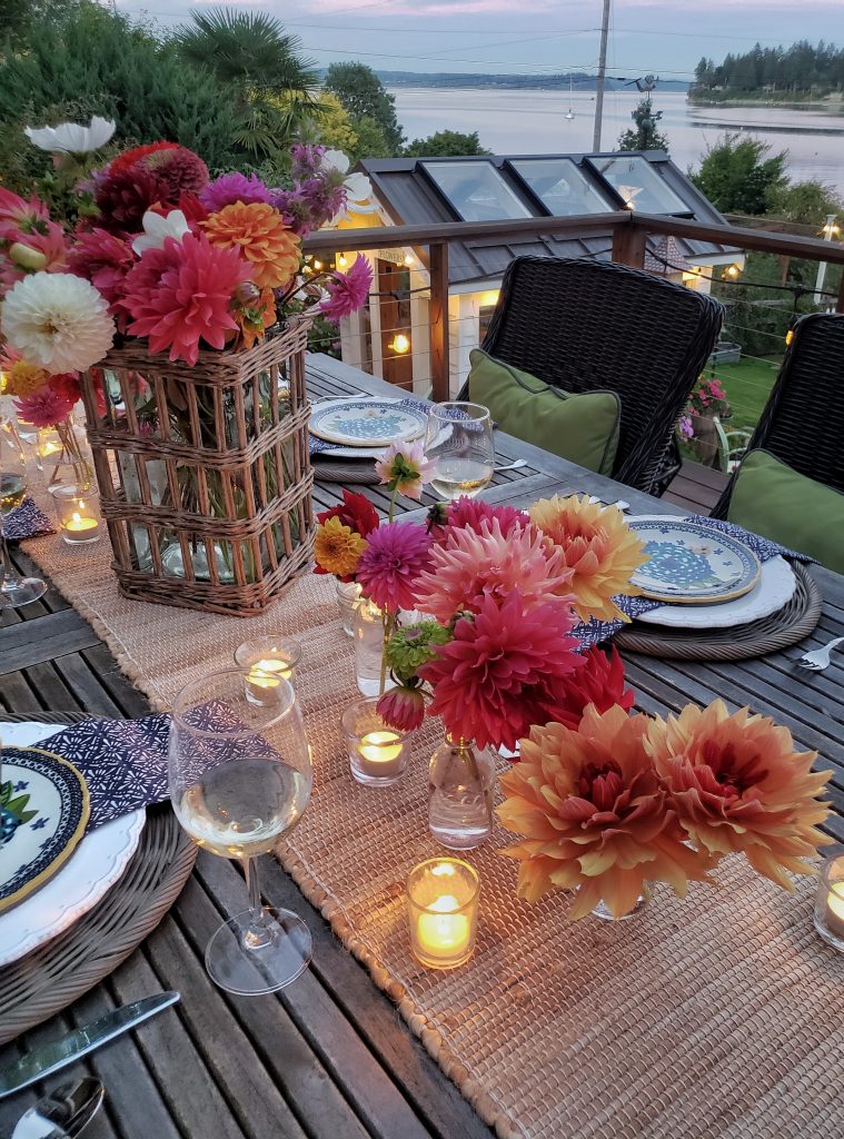 dahlias  and candlelight tablescape
