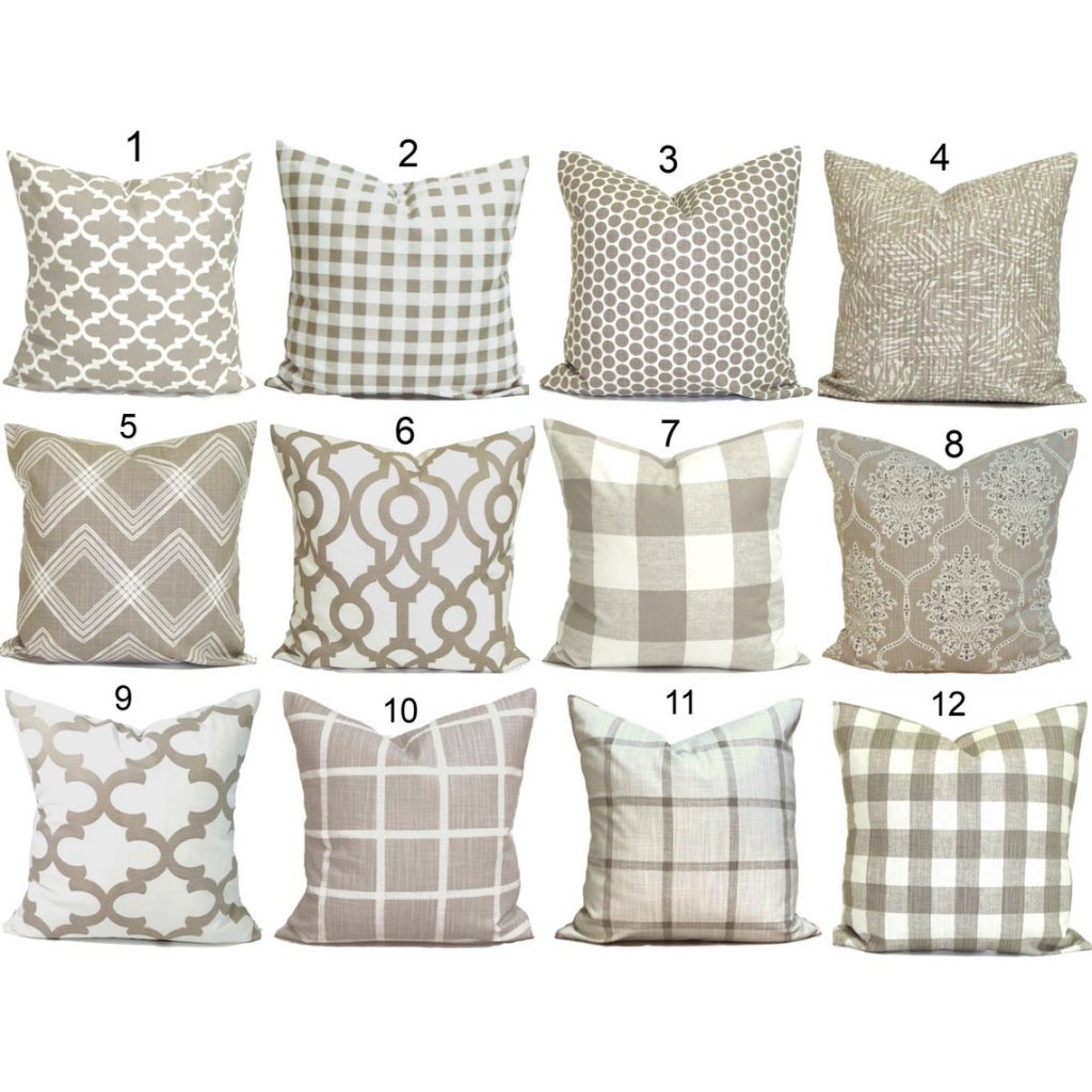 12 different patterns of fall pillows