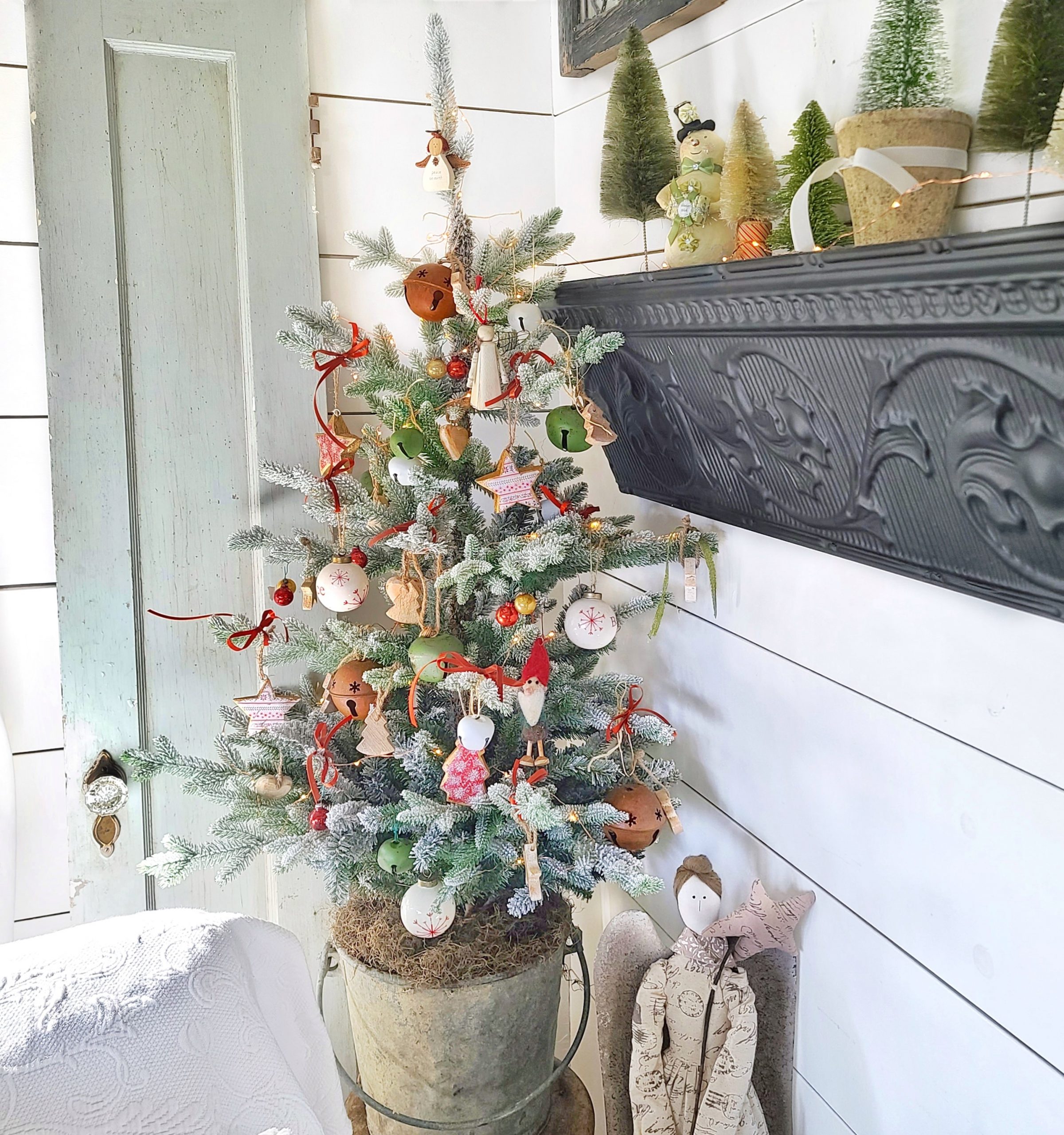 Christmas Tree Ideas and Inspiration for Your Small Spaces - Shiplap and  Shells