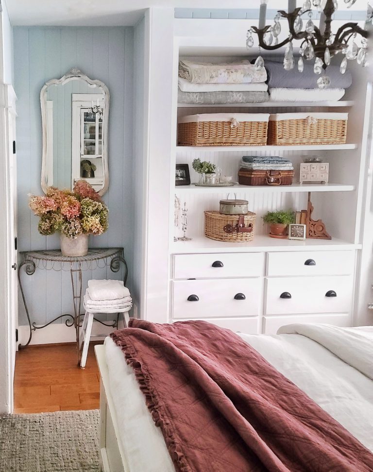 cottage bedroom decorated for fall