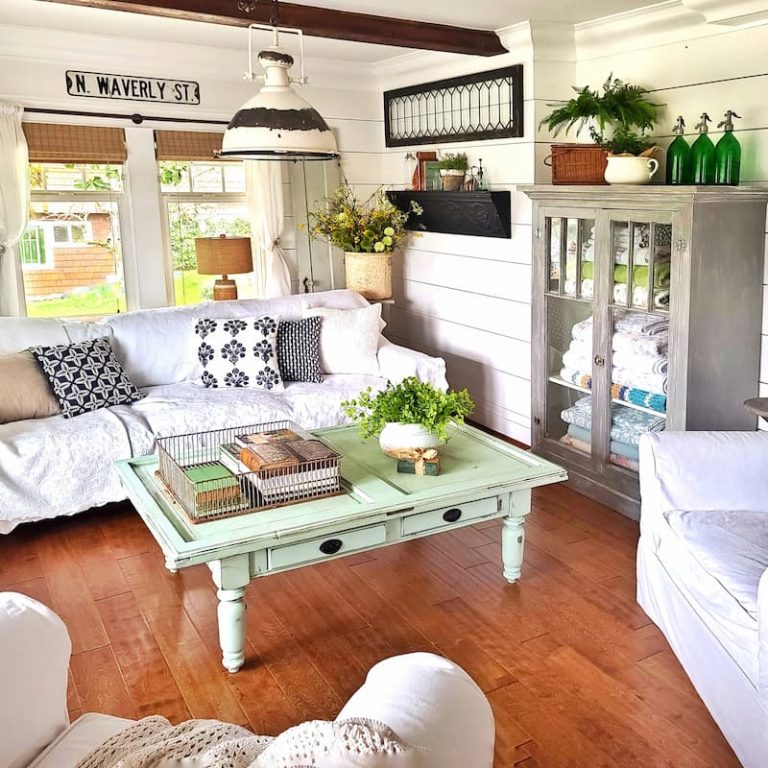 Welcome to My Beach Cottage Spring Home Tour
