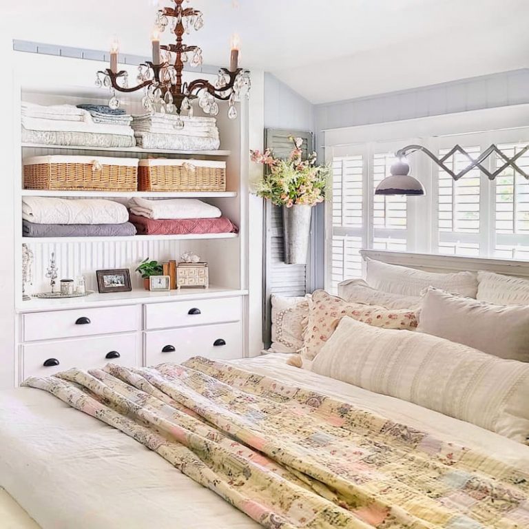Small Bedroom Retreat Ideas for Spring