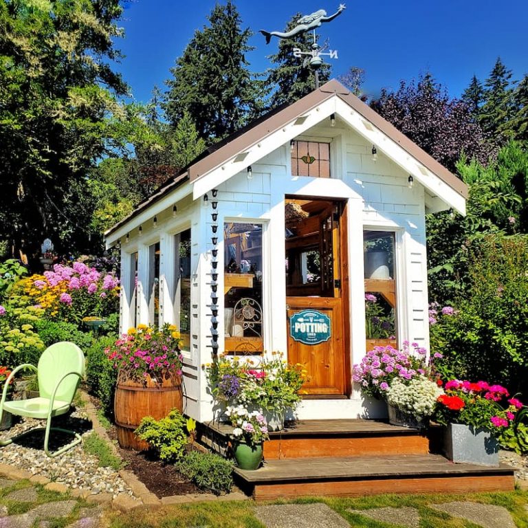 15 Summer Garden Greenhouse Views to Inspire You - Shiplap and Shells