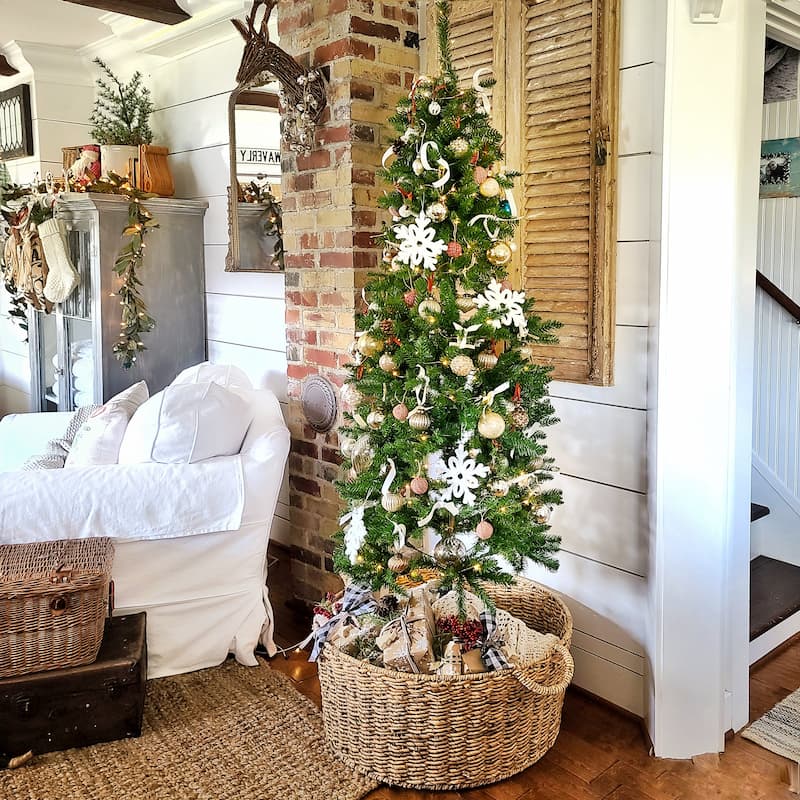 decorated Christmas tree in cottage living room