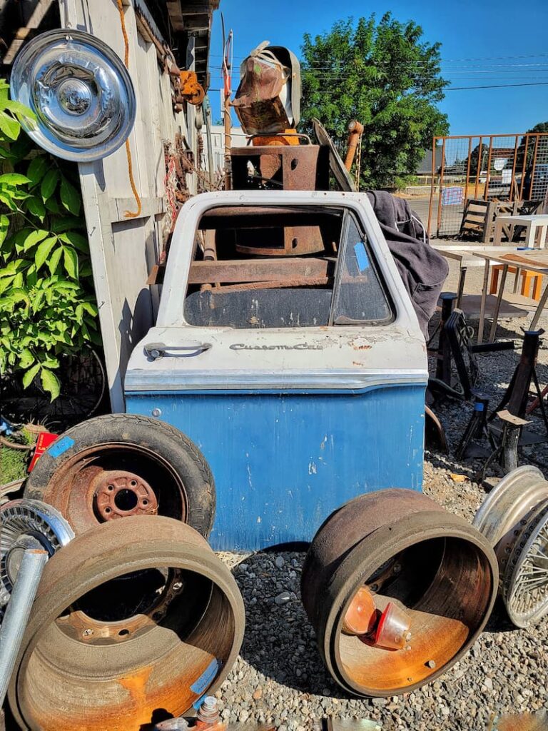 Thrifting for Architectural Salvage Treasures for Home and Garden DIY Projects