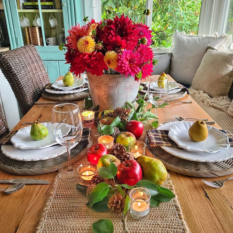 creating a cozy fall kitchen: dahlias and fruit tablescape