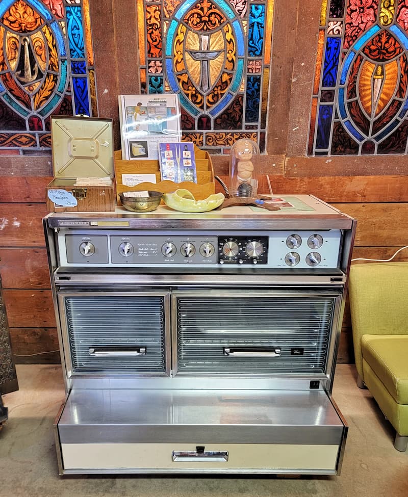sixties slide out stove and glass oven