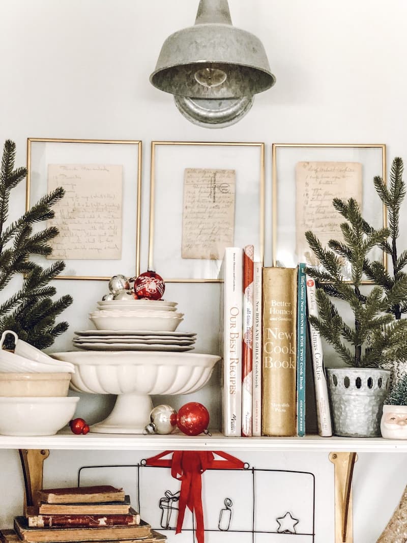 14 Wonderful Ways to Use Vintage Finds in Your Christmas Decor ...