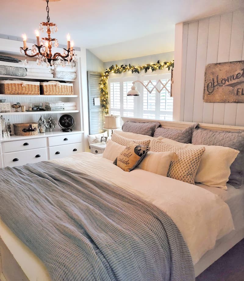 cottage bedroom decorated for Christmas 