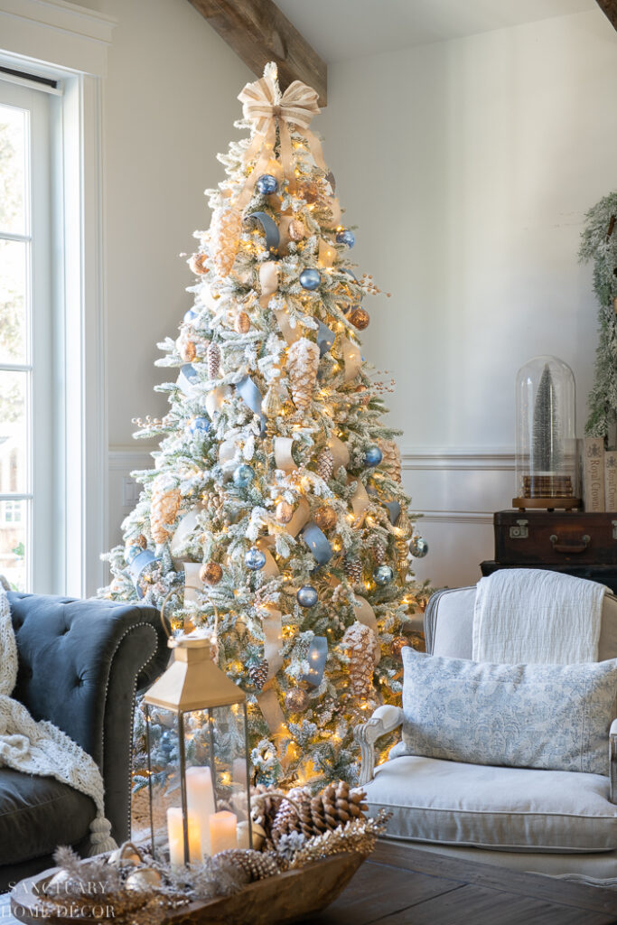 gold and blue Christmas tree
