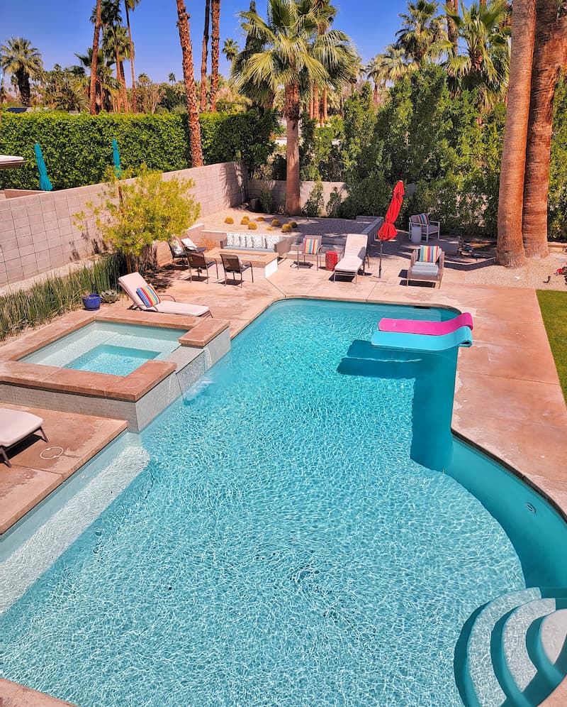 Palm Springs Airbnb pool