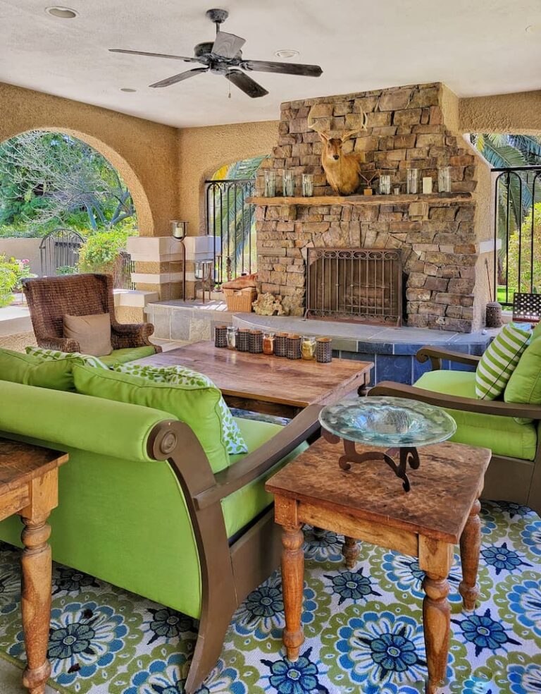 A Spring Visit to Bella Terra for Friendship and Inspiration Shiplap