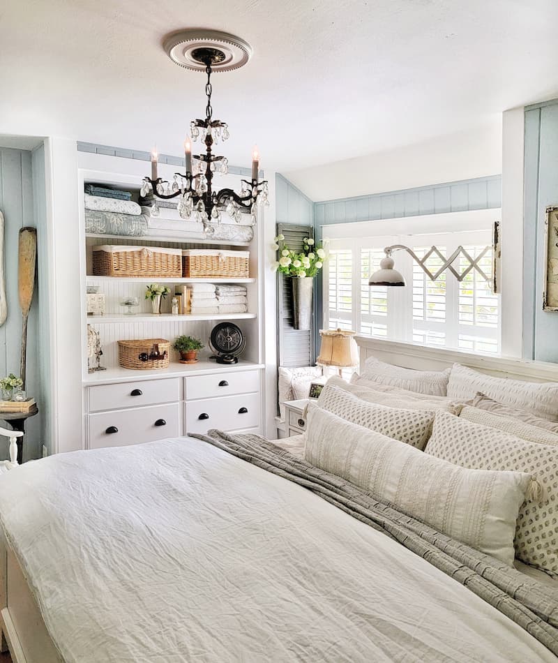 cottage bedroom decorated for summer