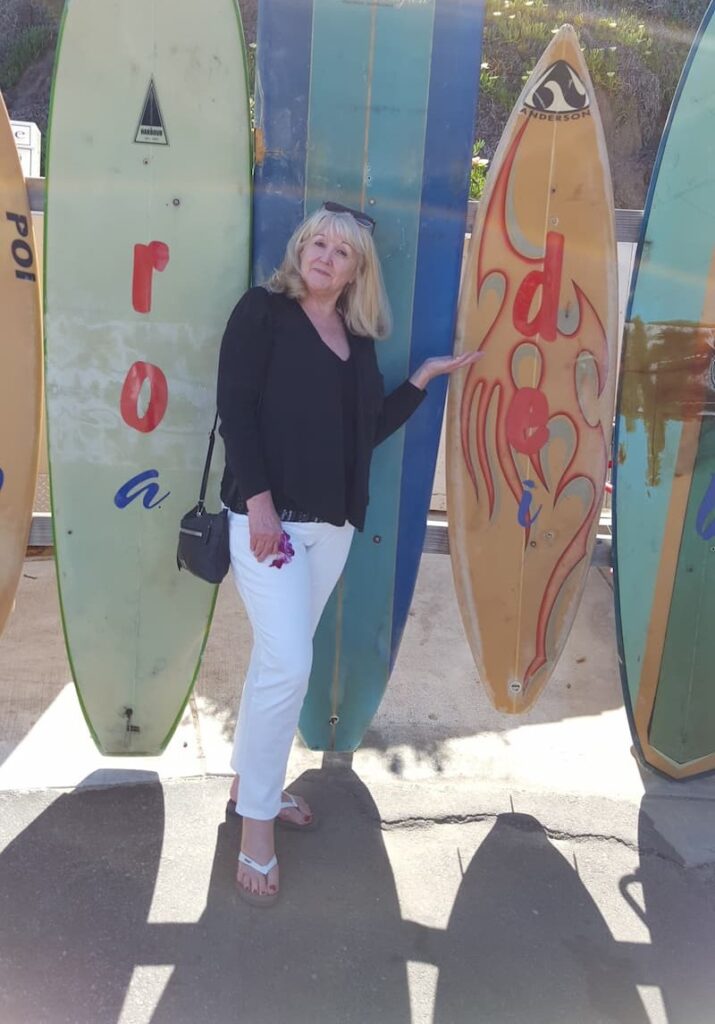 mom and surfboards