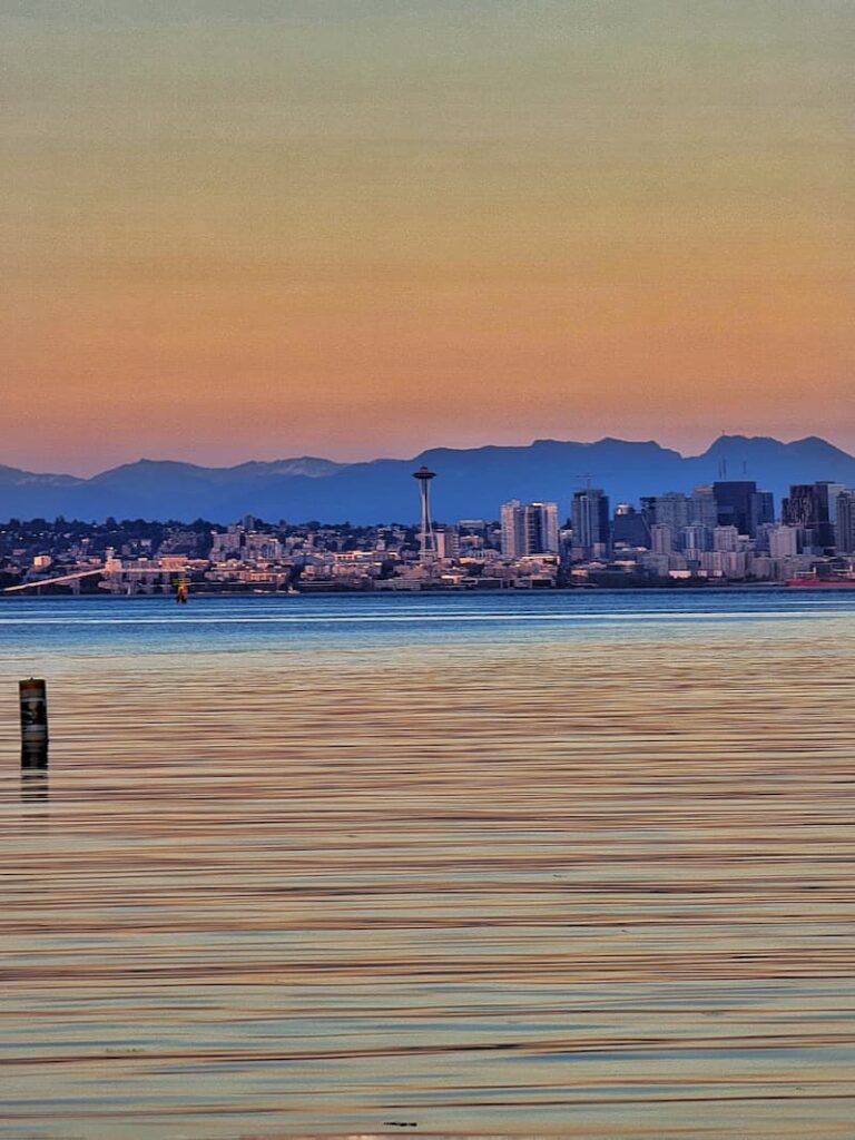 sunset Seattle skyline view