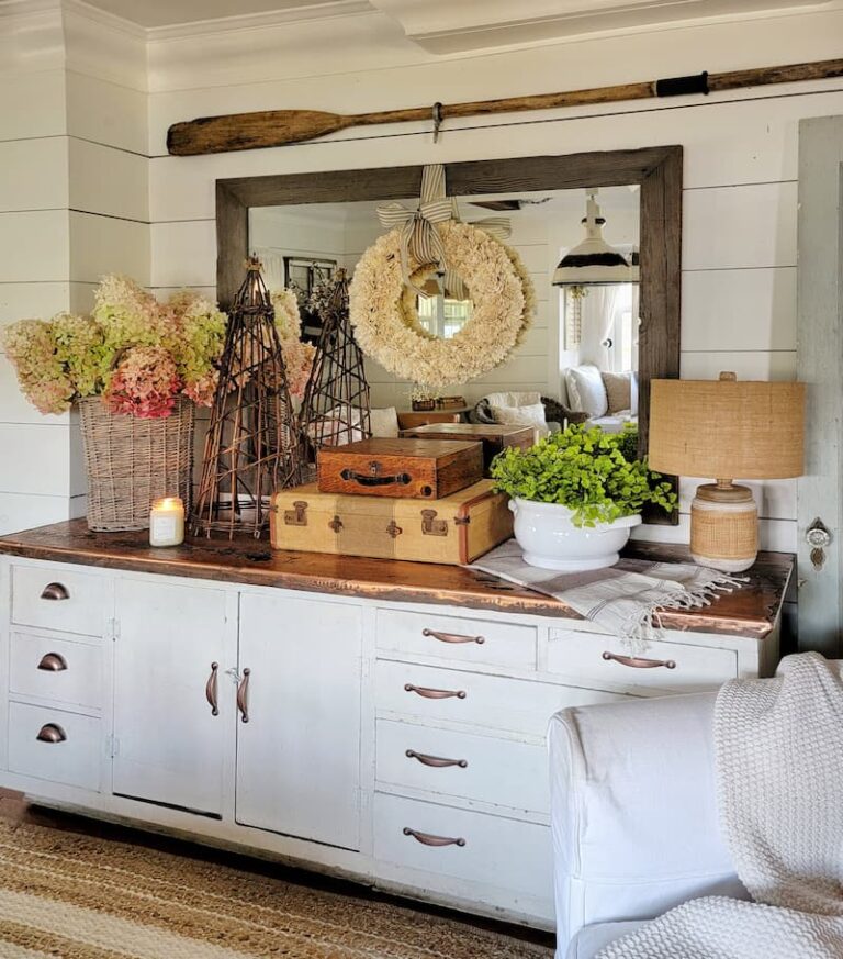 Fall Fresh Seasonal Home Tour with Cozy Cottage Style Touches - Shiplap ...