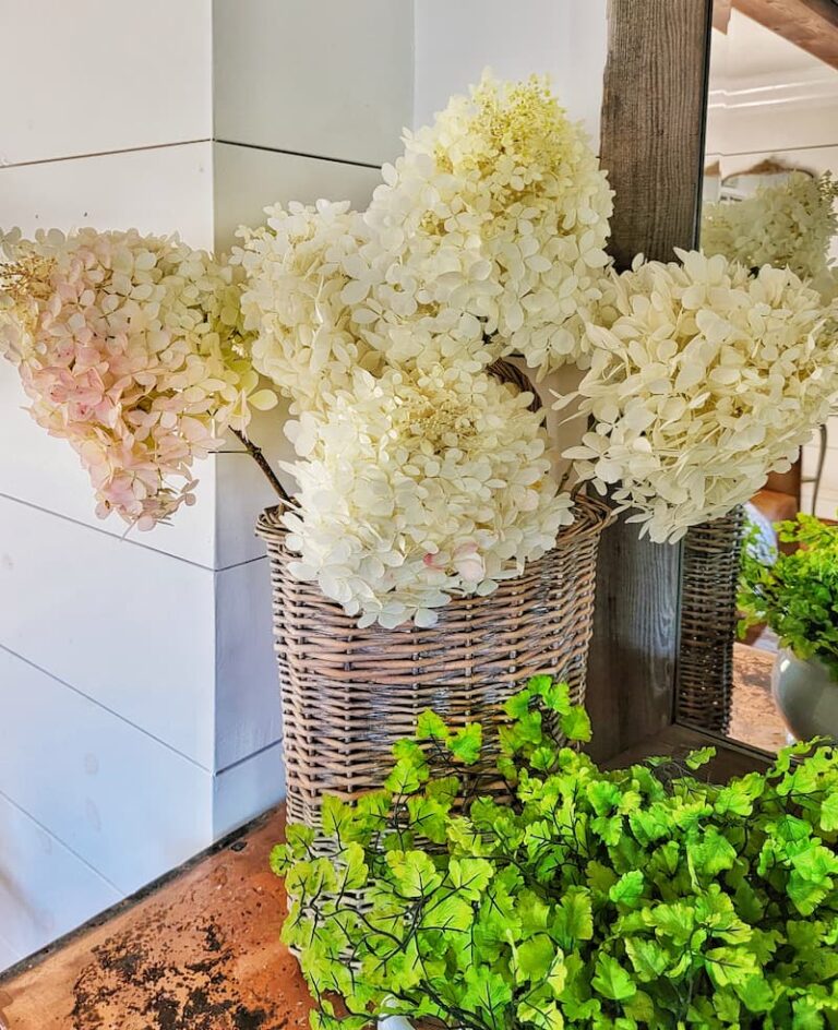 Warm and Cozy Fall Home Decorating Ideas That Will Save You Time and