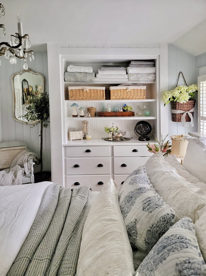 Spring Cottage Home Tour and Simple Decorating Ideas - Shiplap and Shells