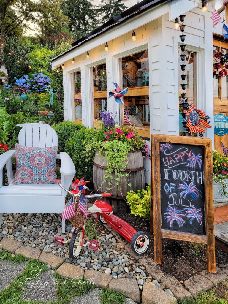 Patriotic Outdoor Decorating Ideas for the 4th of July