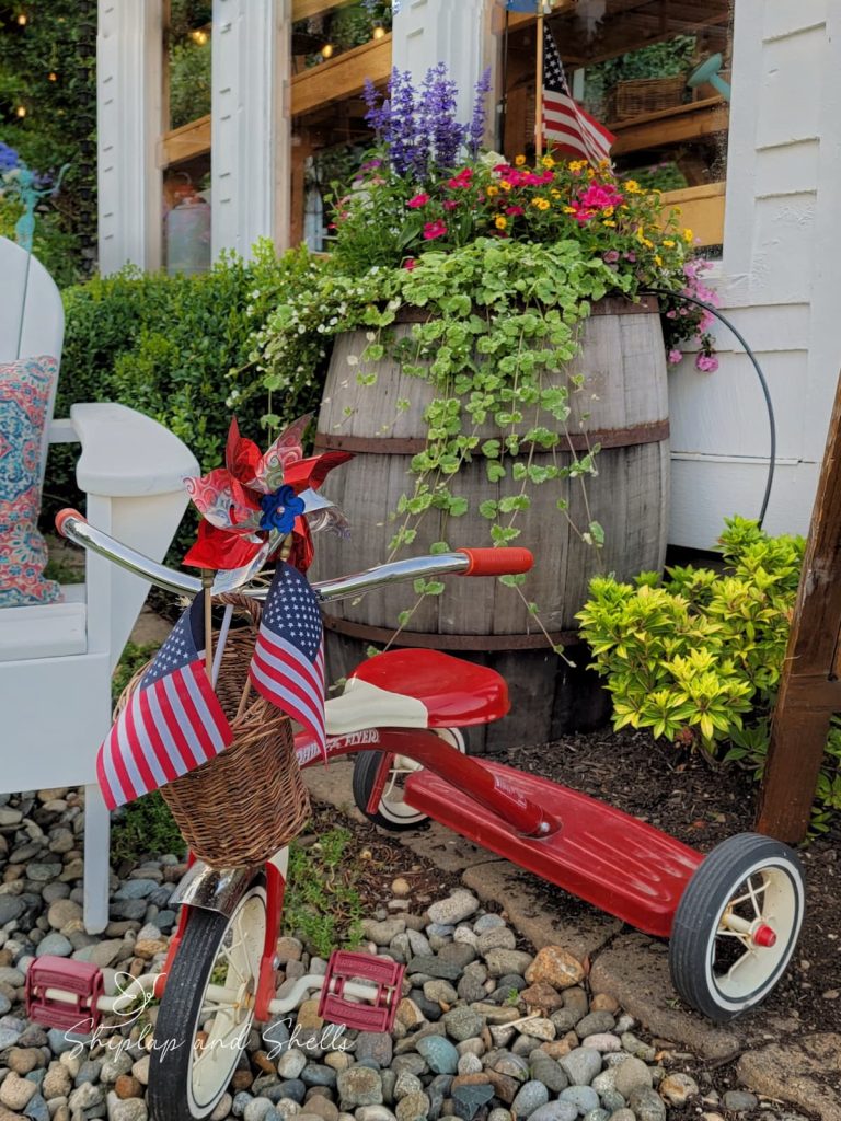 4th of July patriotic outdoor decorating: red tricycle