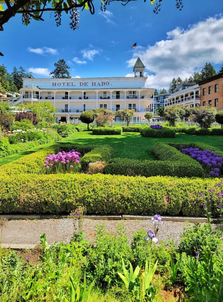 Hotel de Haro and formal gardens