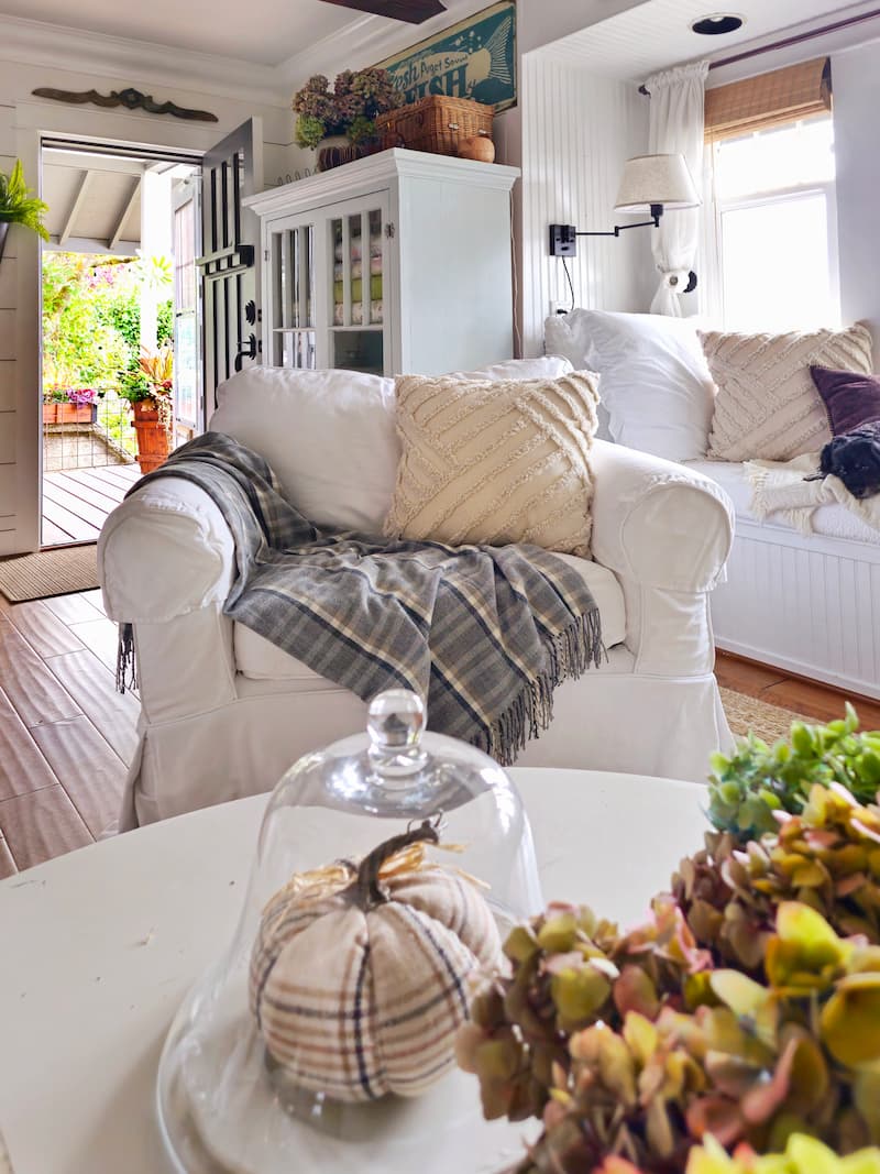 Neutral Fall Decor Ideas for a Warm and Comfy Cottage - Shiplap and Shells