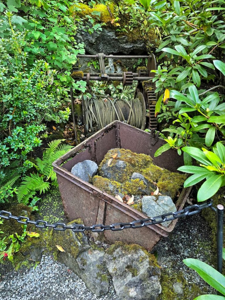 The Butchart Gardens bosun's chair