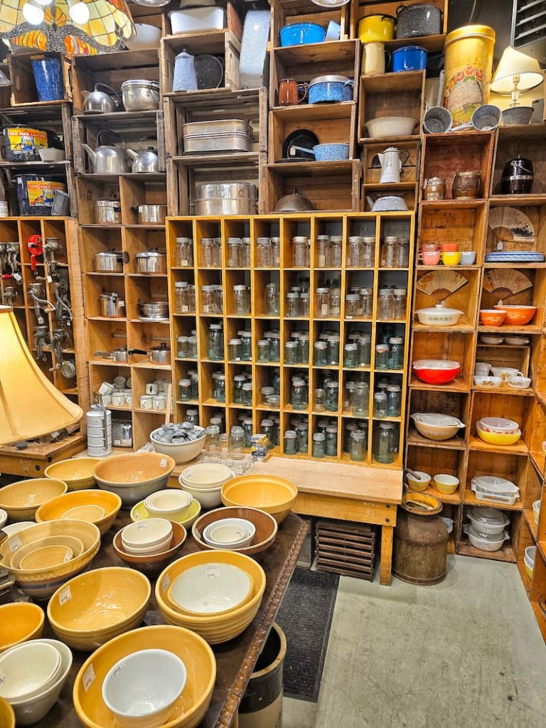 Everything Old Canada antique store