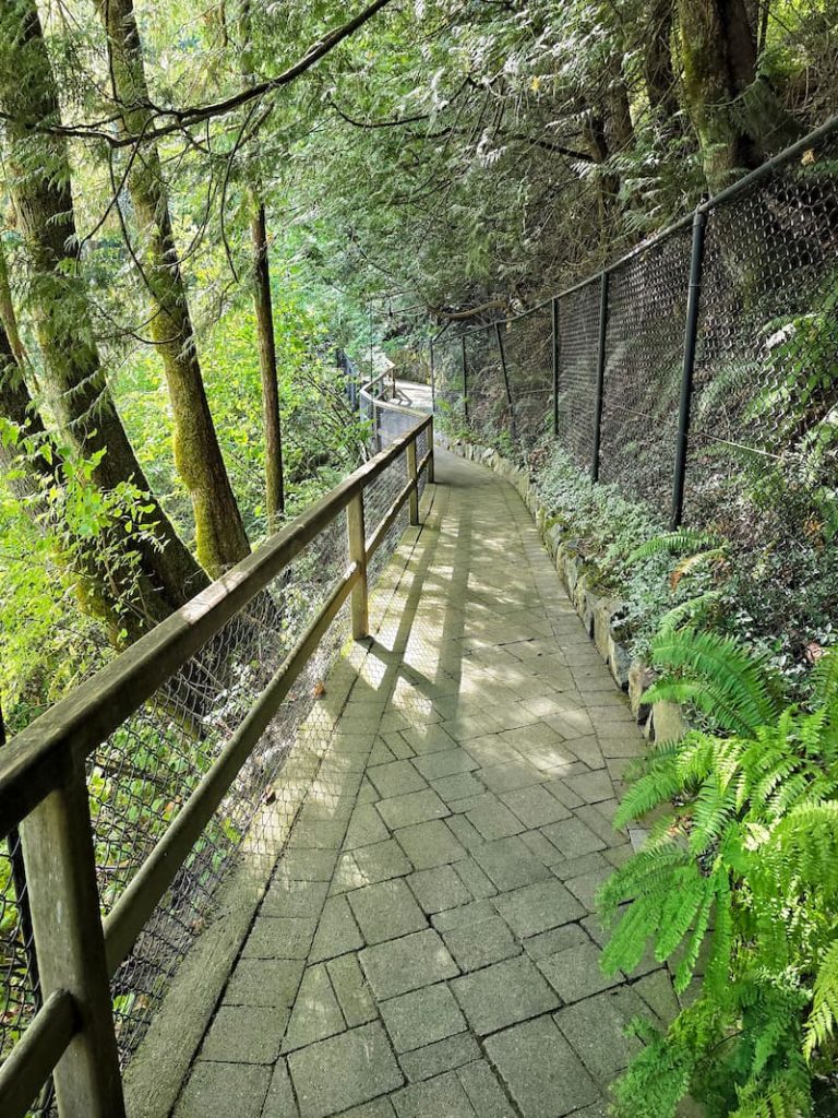 trail from the dinghy dock to entrance of the Butchart Gardens