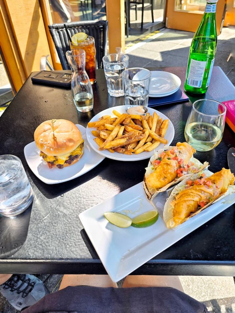 Brentwood Bay Resort pub lunch