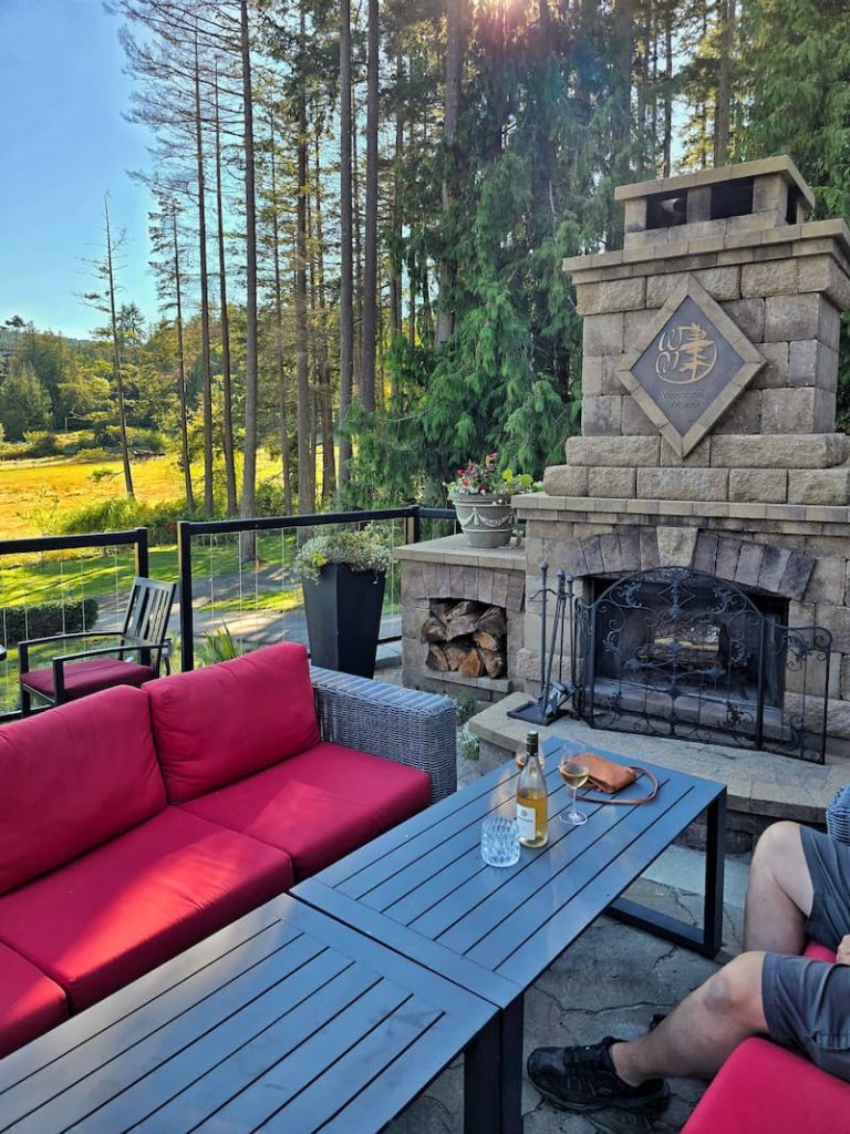 Woodstone Manor outside patio