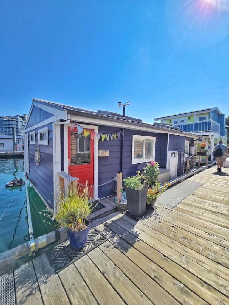 Fisherman's Wharf floating houses in Victoria