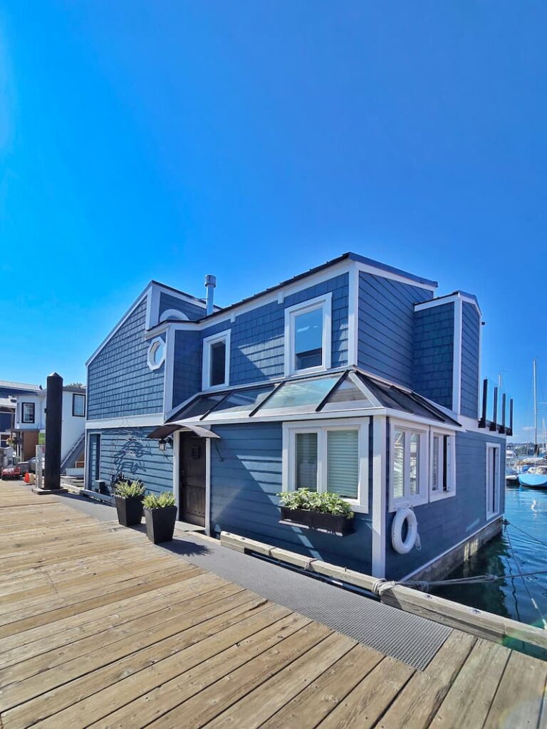 Fisherman's Wharf floating houses in Victoria