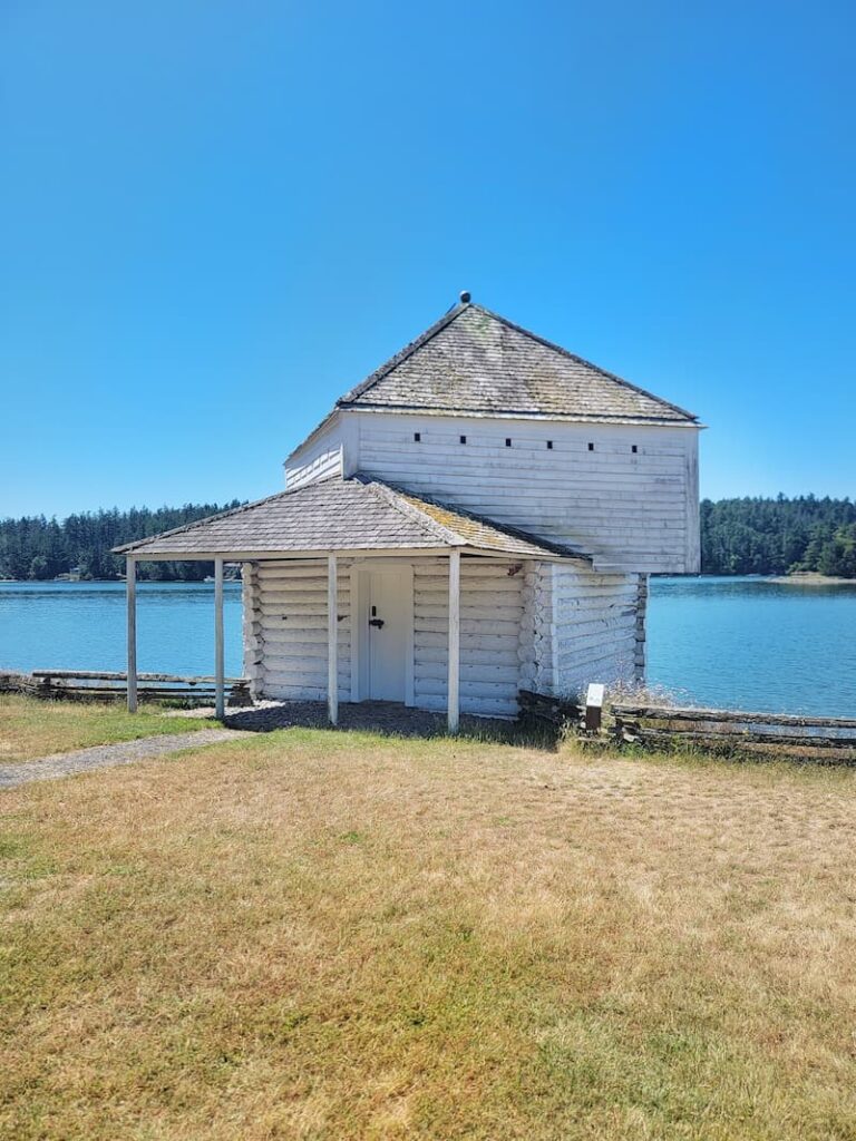 historic buildings in English Camp