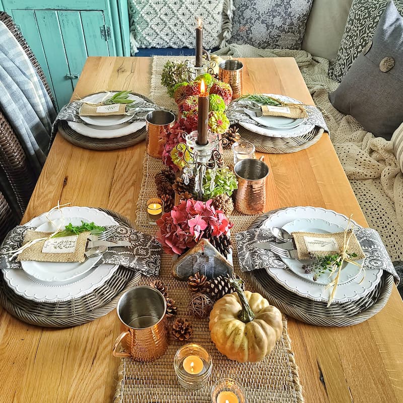 fall tablescape