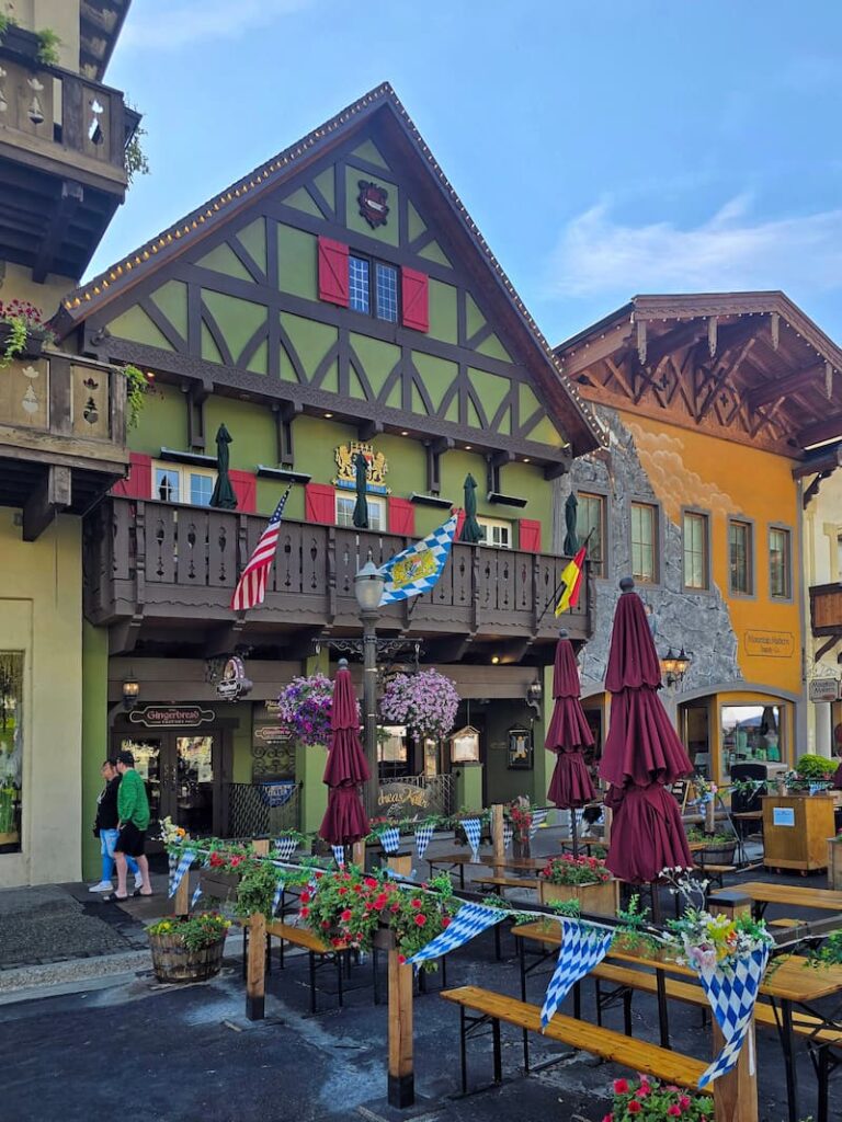 Charming Bavarian architecture along Front Street in Leavenworth Washington