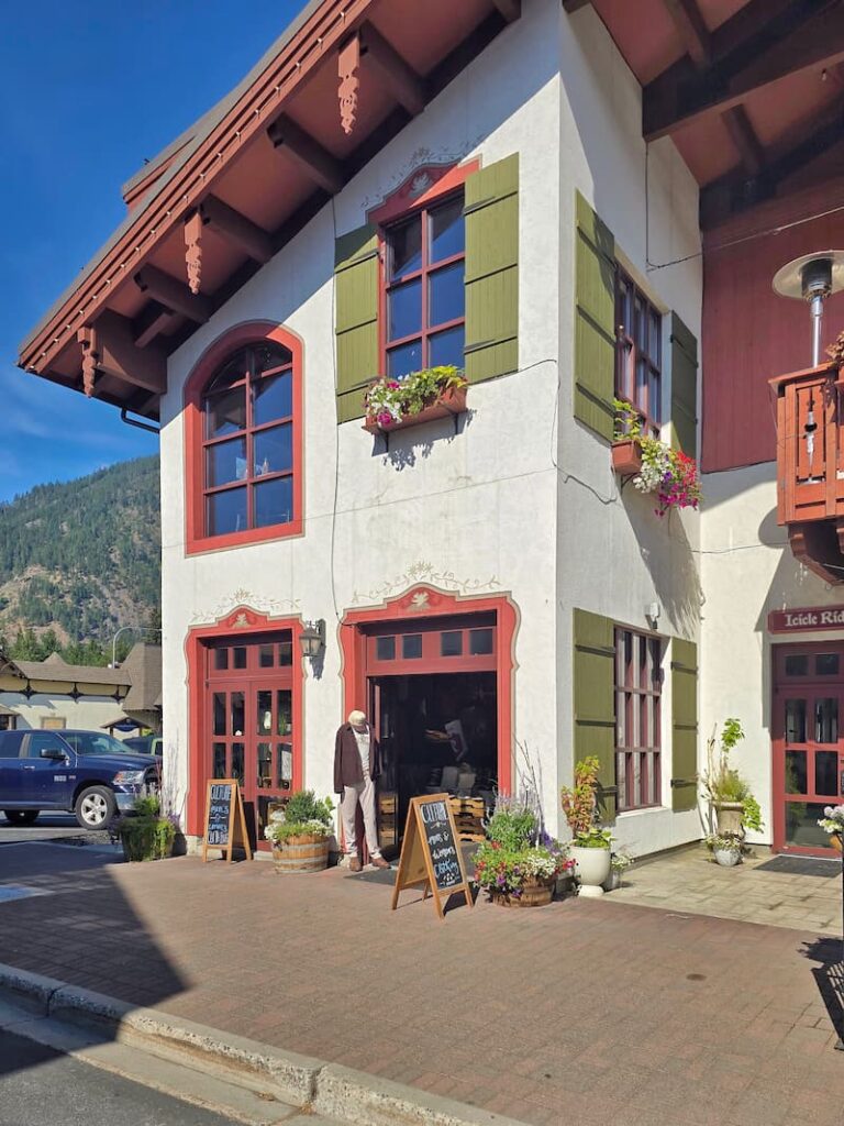 Charming rust, olive, and cream building in the Bavarian village of Leavenworth Washington